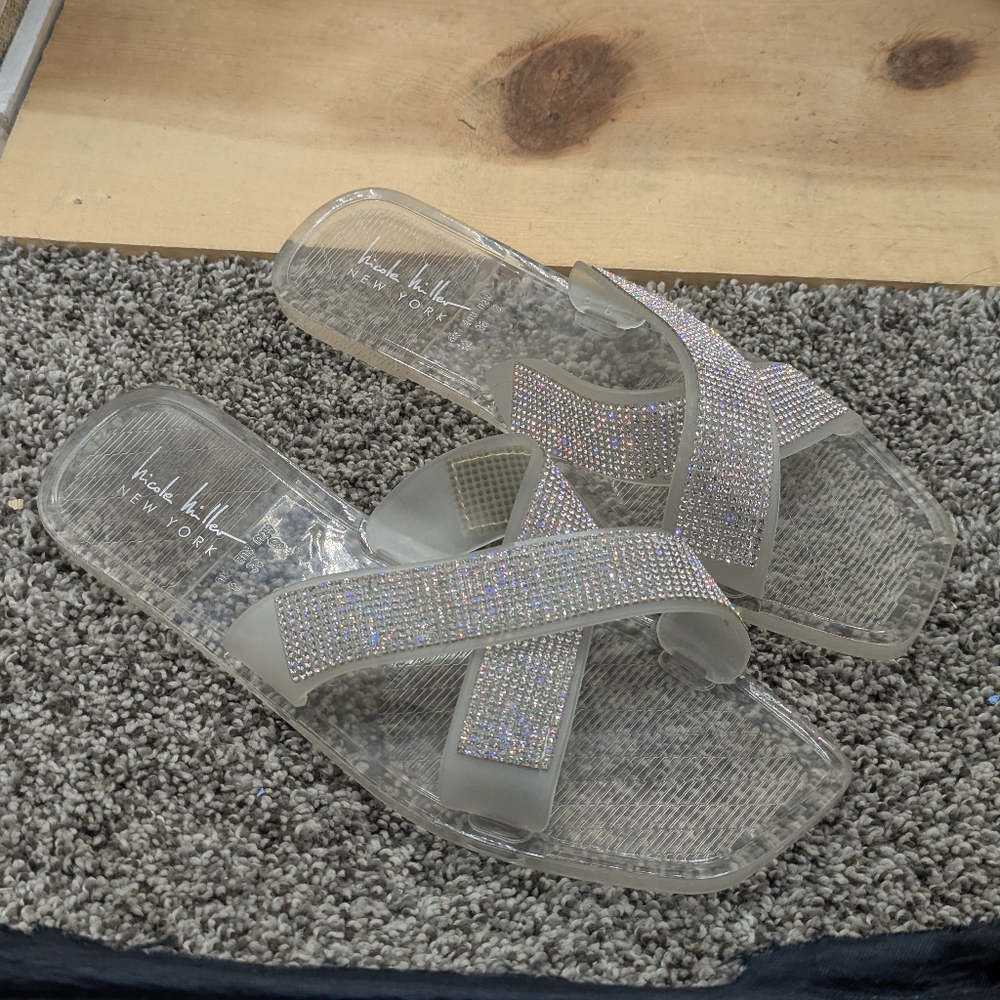 Nicole Miller Women's Size 8 Clear Jelly Flat Sandals Cross Straps Rhinestones
